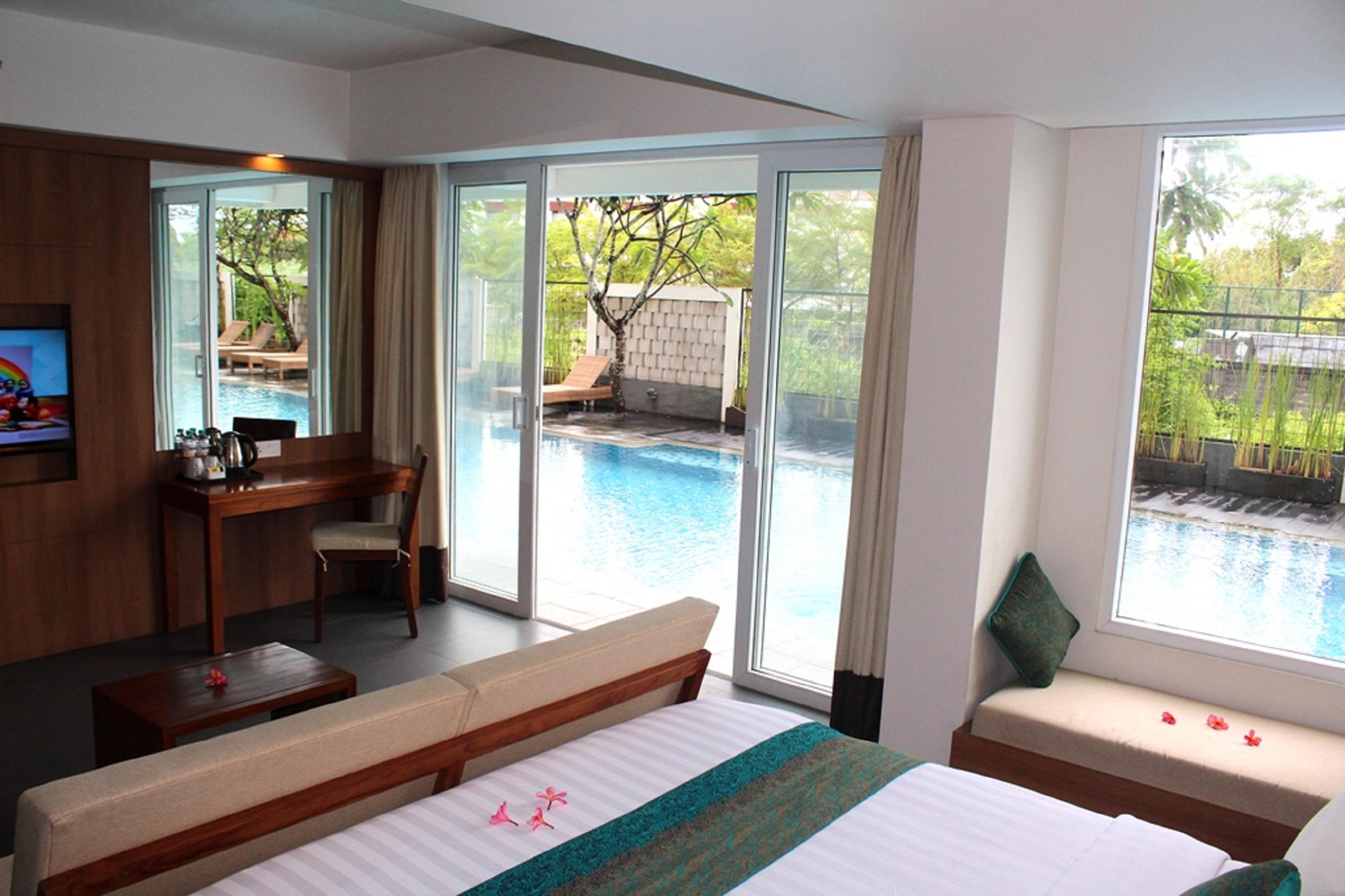 Paragon Hotel Seminyak Экстерьер фото