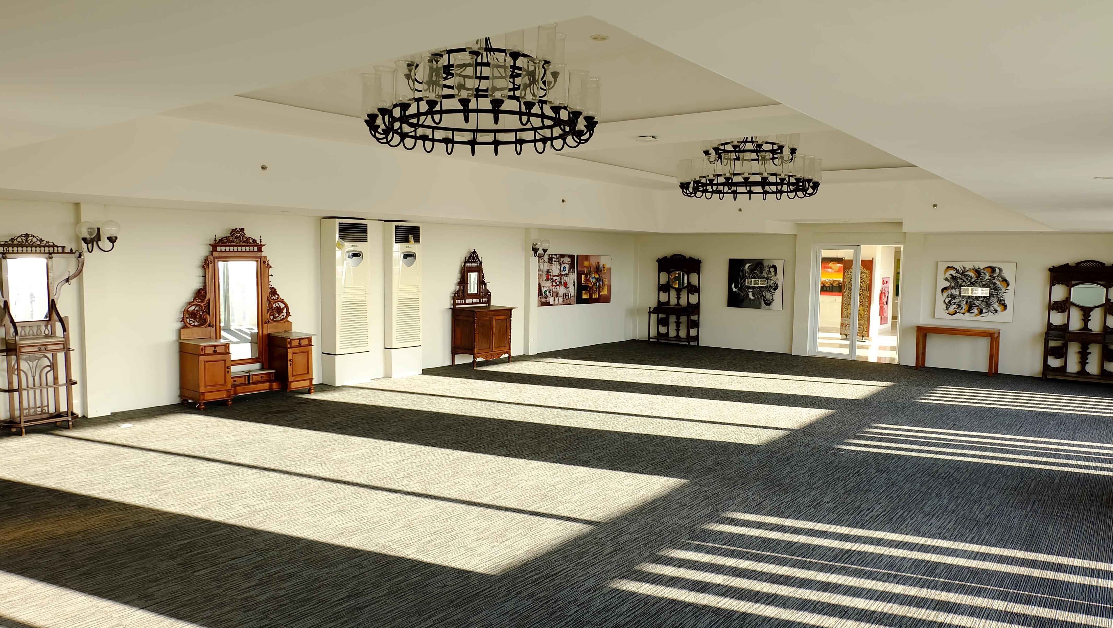 Paragon Hotel Seminyak Экстерьер фото