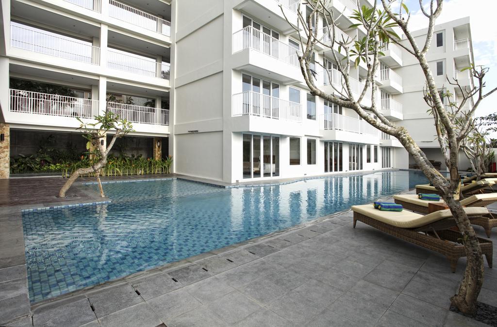 Paragon Hotel Seminyak Экстерьер фото